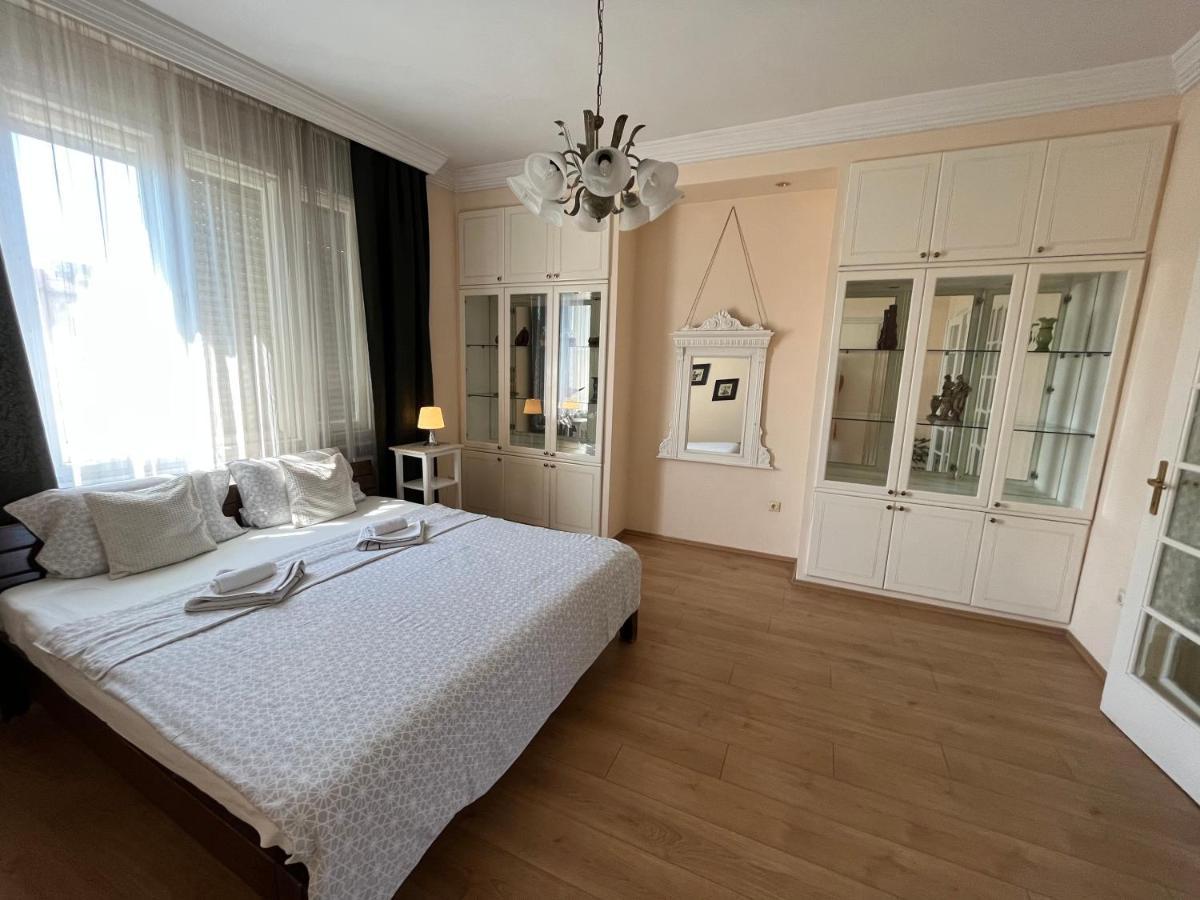 Terazije Square Lux Apartment Belgrád Kültér fotó